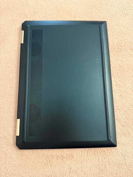 Laptop HP spectre impecabil