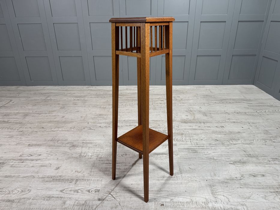 Постамент - пиедестал - цветарник К095