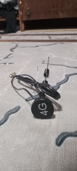 Продам 2 магнитные антены