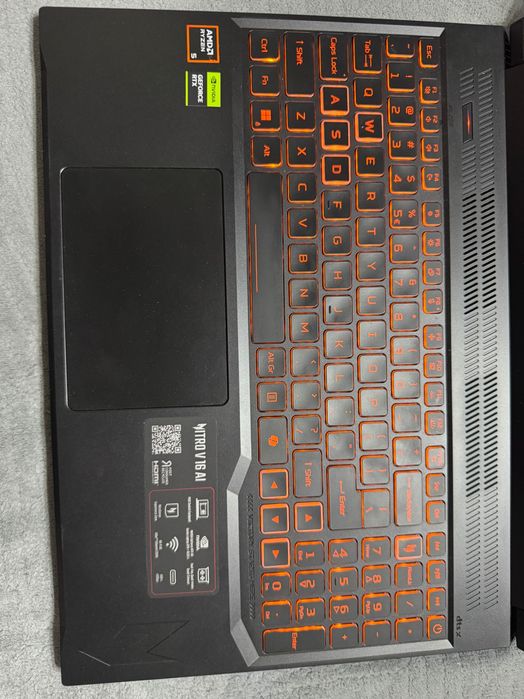 Acer Nitro V16 AI