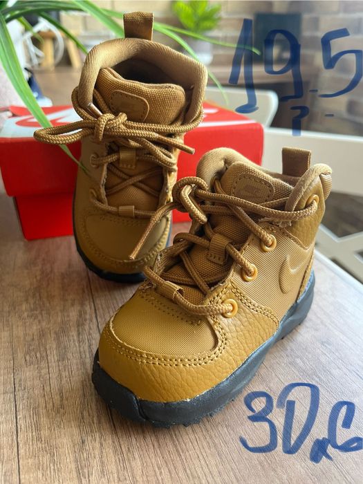 Бебешки боти Nike