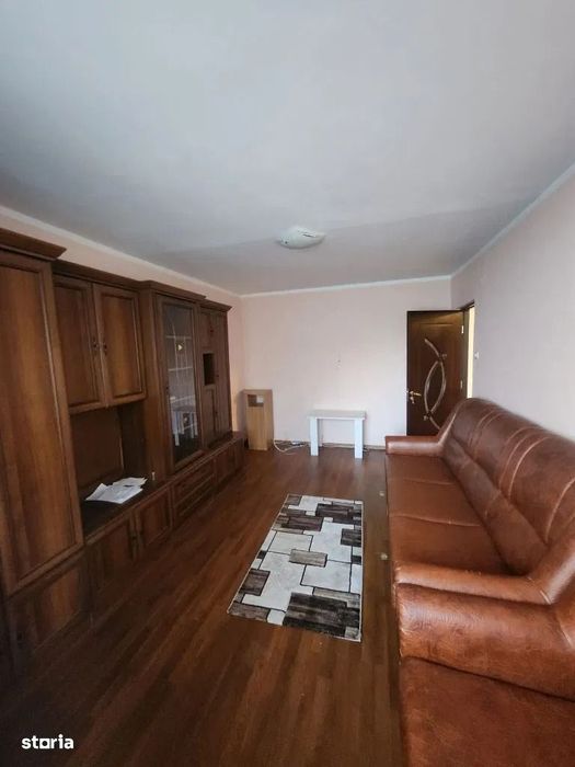 Apartament 2 camere zona Calea Bucuresti