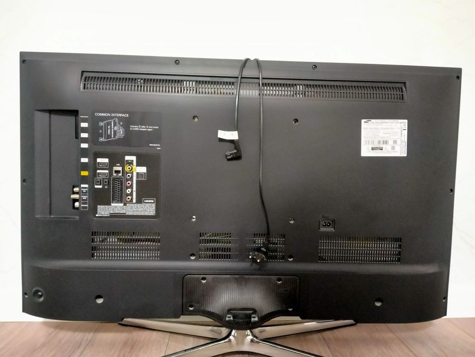 Телевизор Самсунг