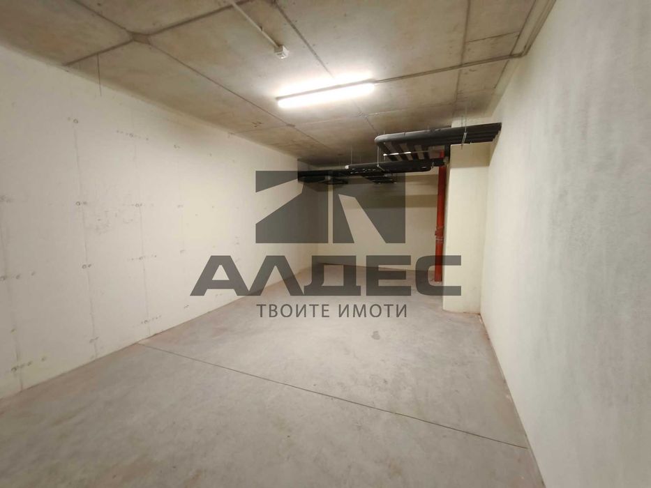 Дава се под наем Склад в София, Банишора - 40 кв.м за 348.84 € - Снимка #2