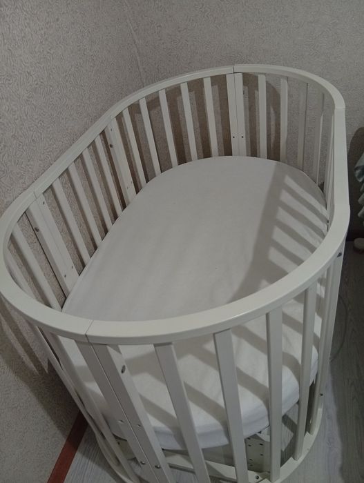 Кроватка трансформер. Детская.