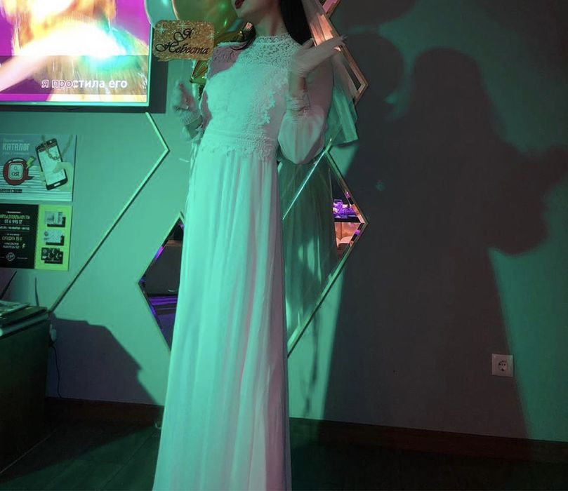 Свадебное платье