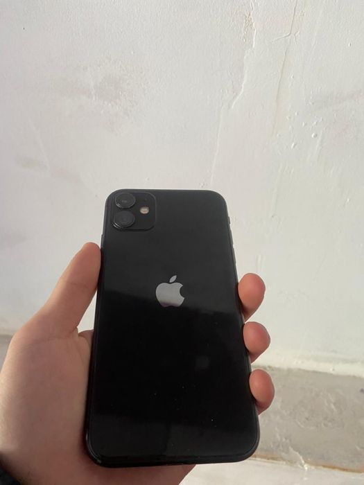 Айфон 11 отличное состояние