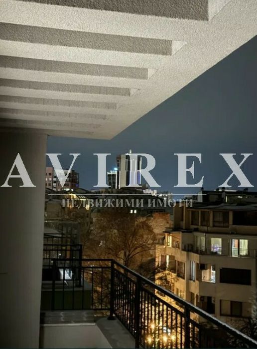 Двустаен апартамент в кв. Кършияка на метри от Пешеходния мост