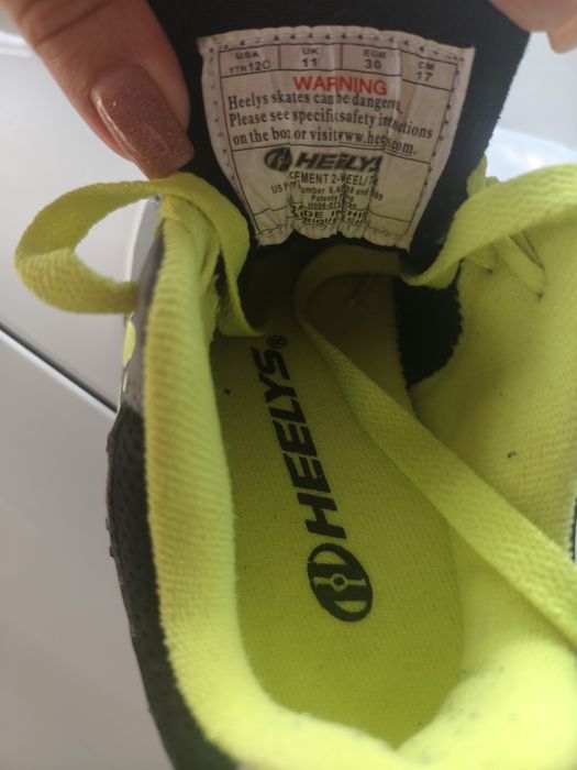 Роликовые кроссовки Heelys детские
