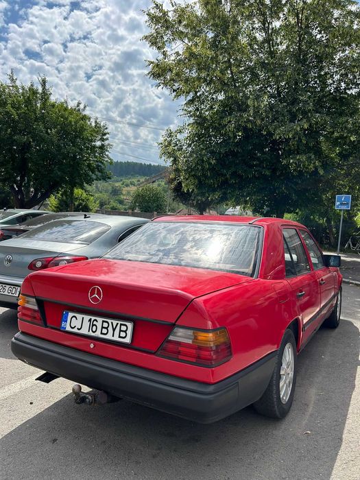 Mercedes 300D  epoca 1985