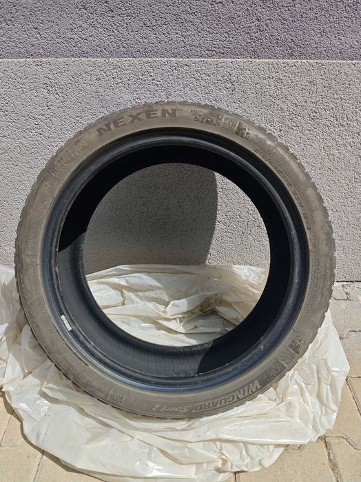 Зимни гуми NEXEN 215/45R18