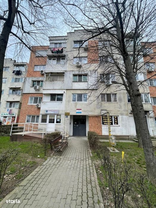 2 camere, centrală proprie - Strada București, Giurgiu