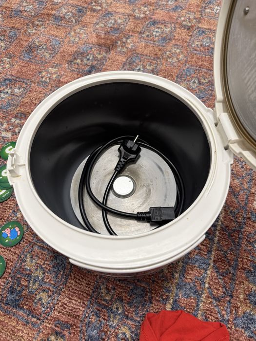 Продам мультиварку