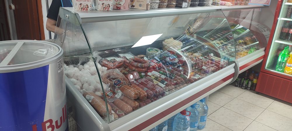 Витринные холодильники, шкаф