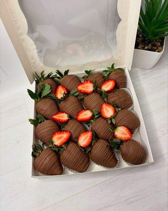 Клубника в шоколаде, каспи рэд