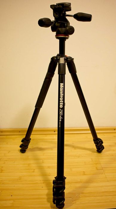 Manfrotto MK290XTA3 + cap MH804-3W