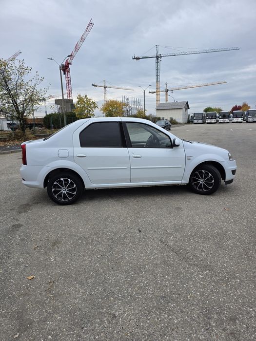 DACIA Logan 2012 — imagine 2