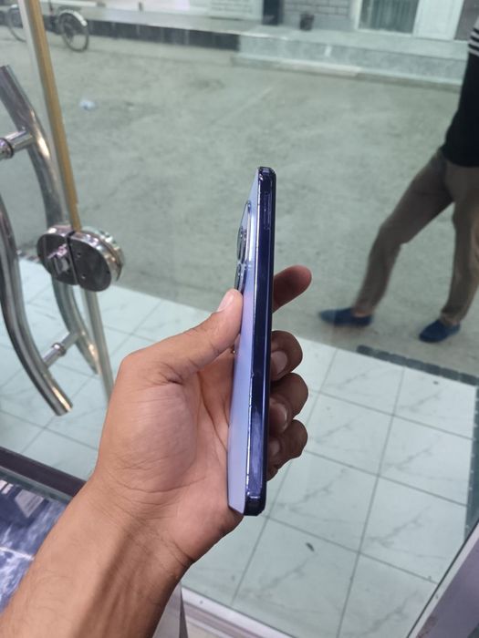 Infinix hot 40i aybi yoq 6/128