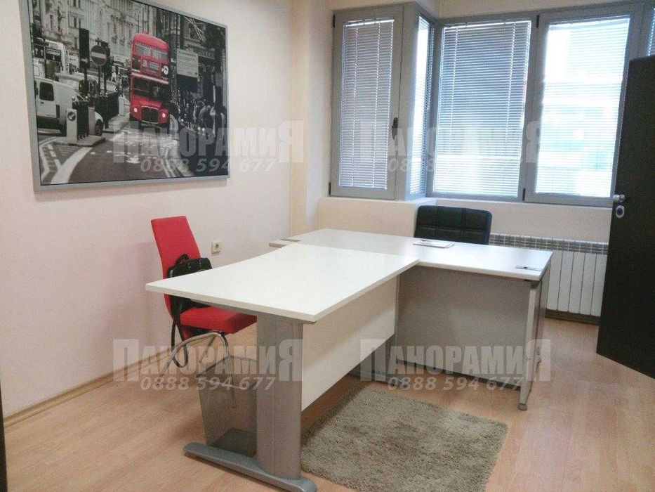 Продава се Офис в София, Изгрев - 59 кв.м за 1383 €/кв.м - Снимка #1