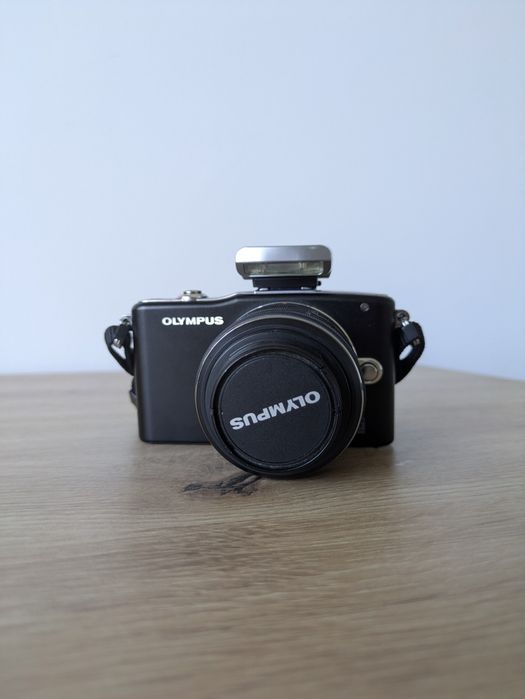 Olympus E-PM1 mini - УНИКАЛНИ СНИМКИ Дигитален Фотоапарат В Отлично Състояние