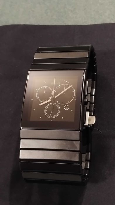 часовник RADO CERAMICA R21715152