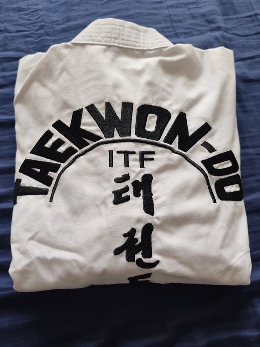 Добок за Таекуон-до itf