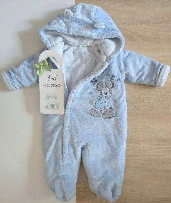 Бебешко Яке Guess ,Гес и космонавт  Disney