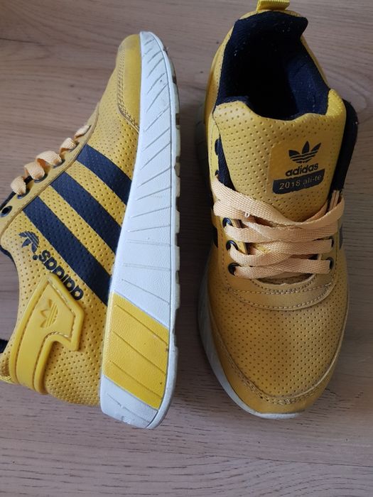 Маратонки 36 номер адидас adidas