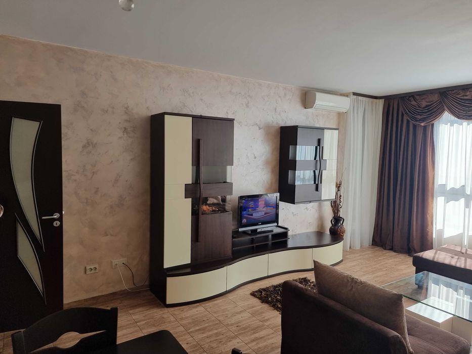 Продава се Двустаен апартамент в София, Оборище - 71 кв.м за 1902 €/кв.м - Снимка #2