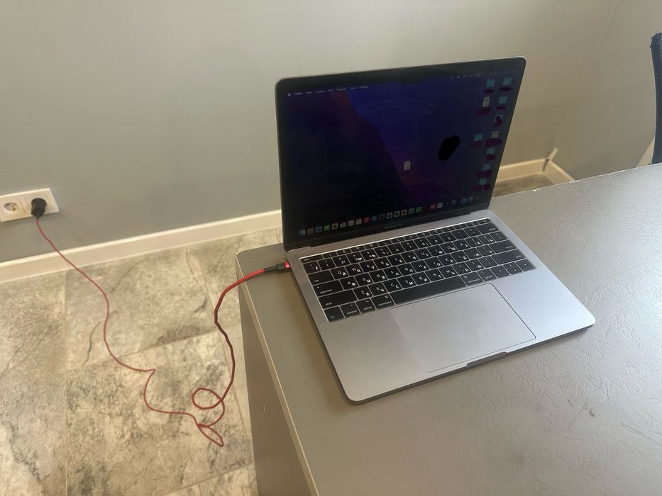 Macbook Pro 13 (2017г) 512gb