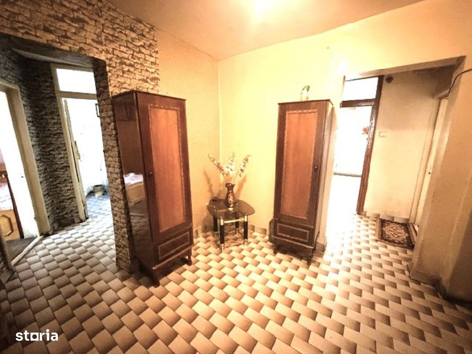 Apartament 3 CAM spațios, decomandat | Etaj 2 | Str. Arcului – Slatina