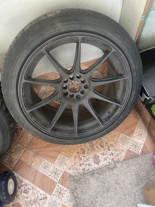 Продам два 18 диска XXR с резиной