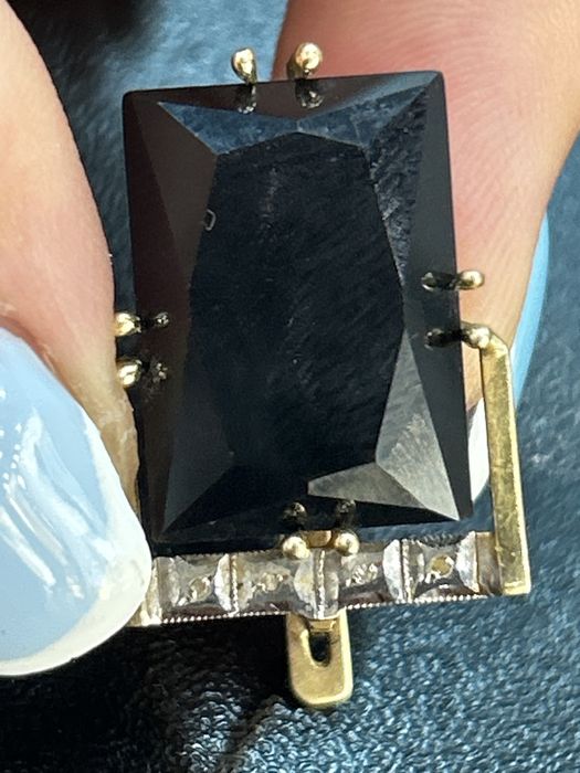 Комплект с крупными камнями