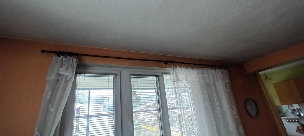 корниз за перде - дървен