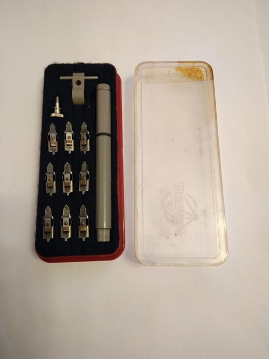 Продавам комплект немски Рапитограф за чертане с туш - Markant