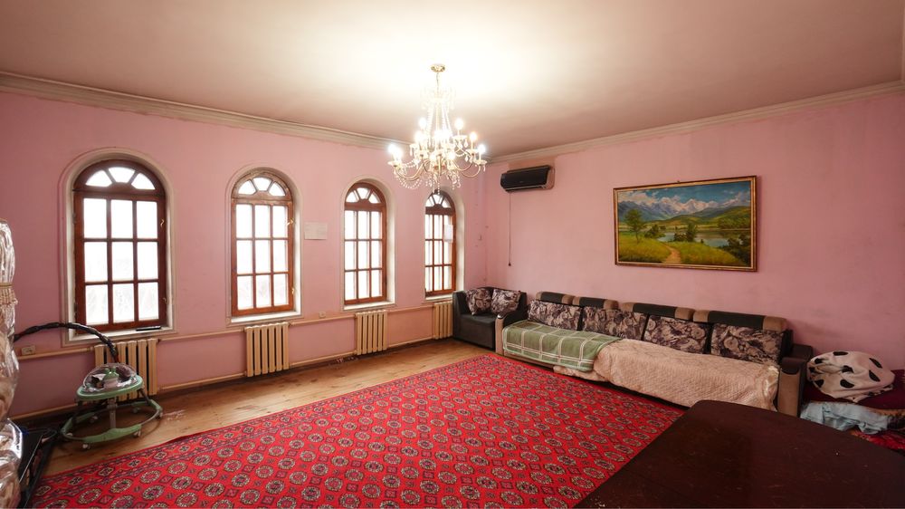 Продается дом!Срочно в хорошом районе