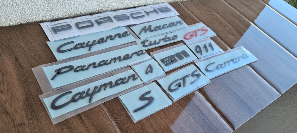 Емблема Porsche Порше Panamera Cayenne Macan Cayman  GTS Turbo 911 S 4