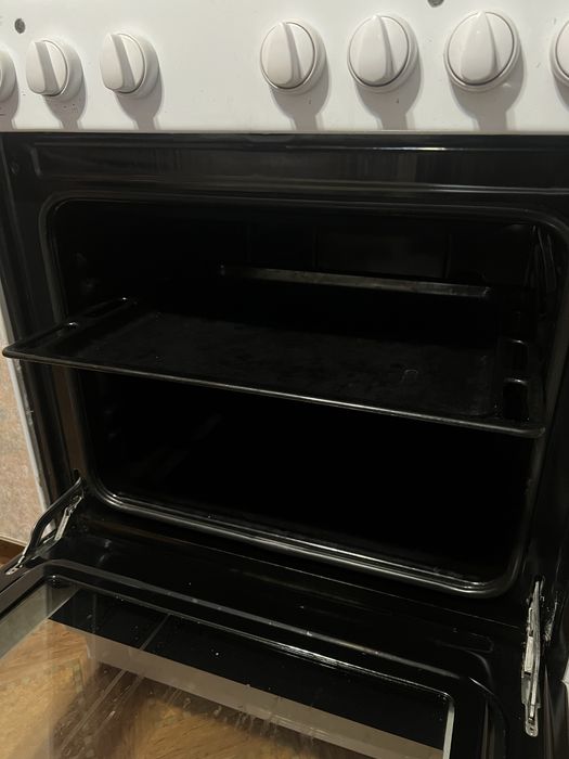 Плита Indesit бу