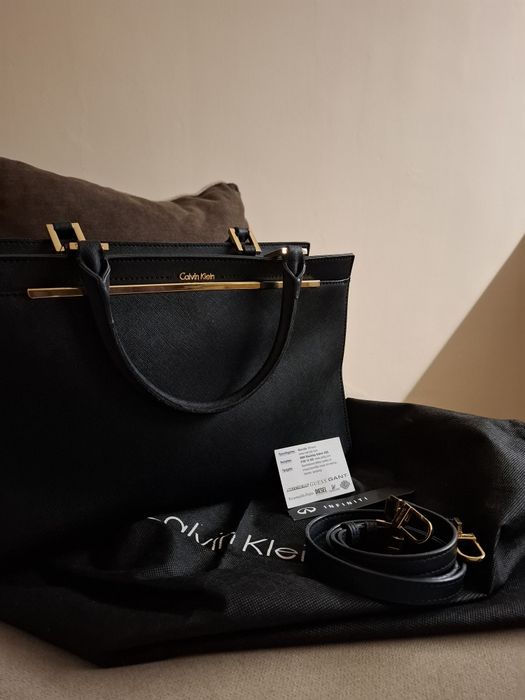 CALVIN KLEIN-Оригинална дамска чанта