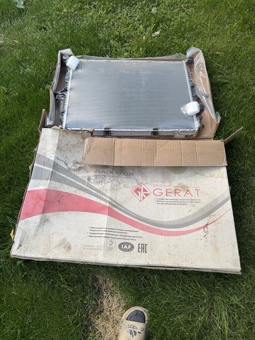 Продам радиатор туарег