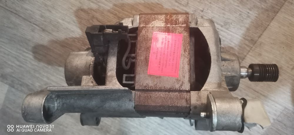 Мотор от стиральной машины LG б/у