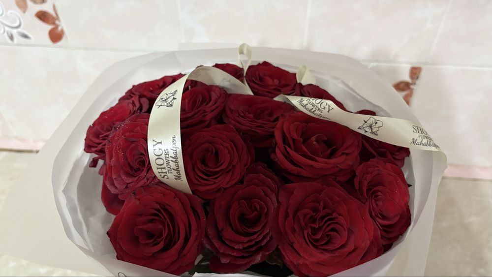 Актау гүл сатамын 8 мын тг