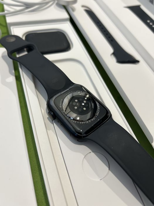 Apple Watch series 8