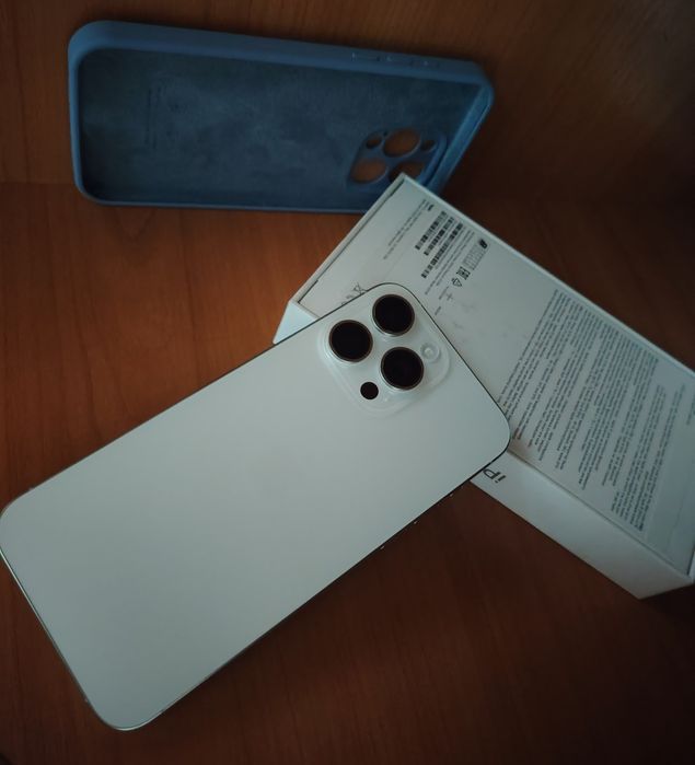 15 Pro Max 512 идеал