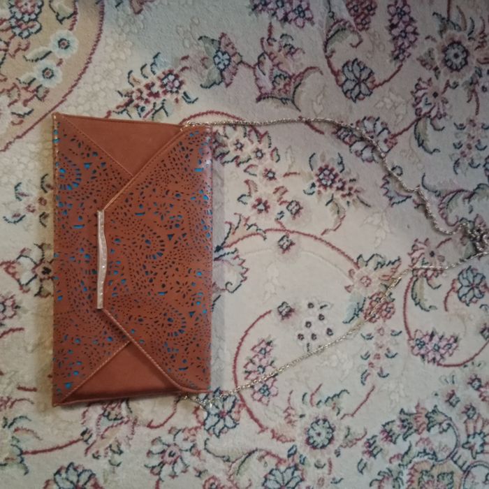 Продам женские сумочки