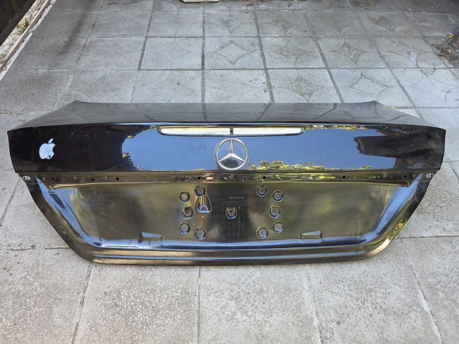 W211 Lid/Капак - НЕ оборудван