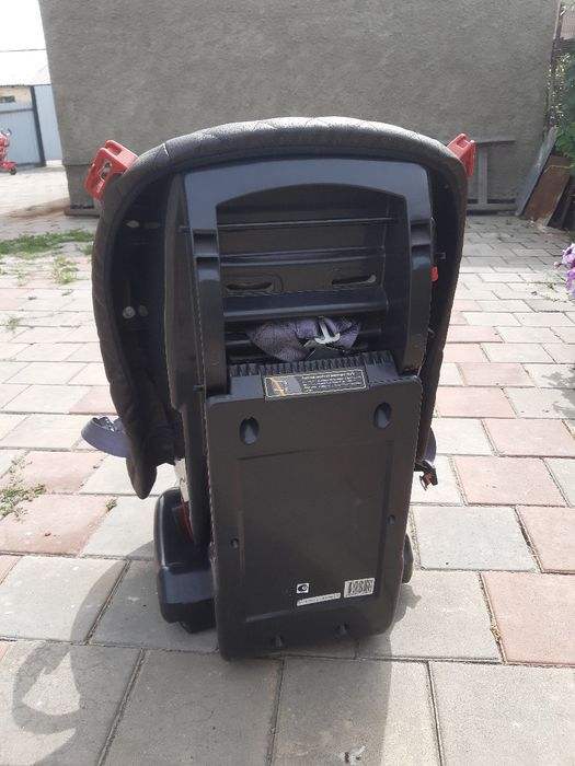 Детское автокресло