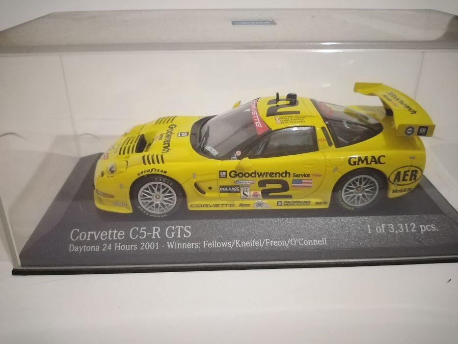 Състезателни модели мащаб 1/43.Поршета,пистови модели.