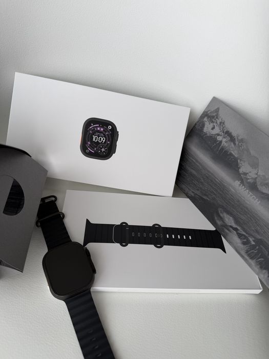 Apple Watch Ultra 3, GPS + Cellular, Carcasa Black Titanium 49mm, Black Ocean Band