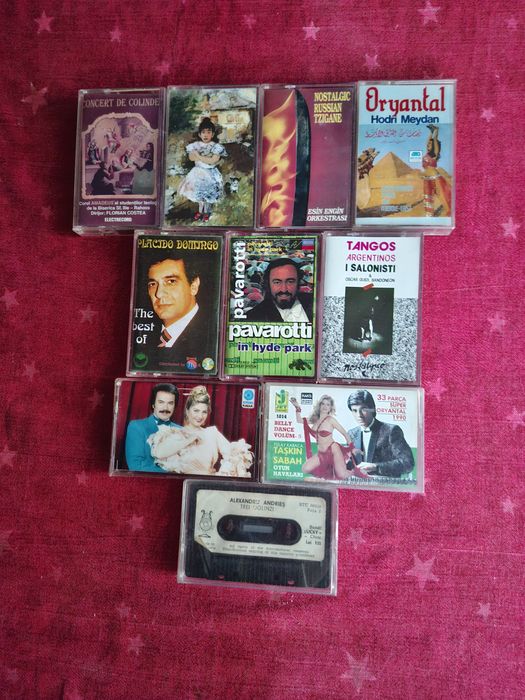 Vând lot 100 casete audio, stare excelentă + bonus
